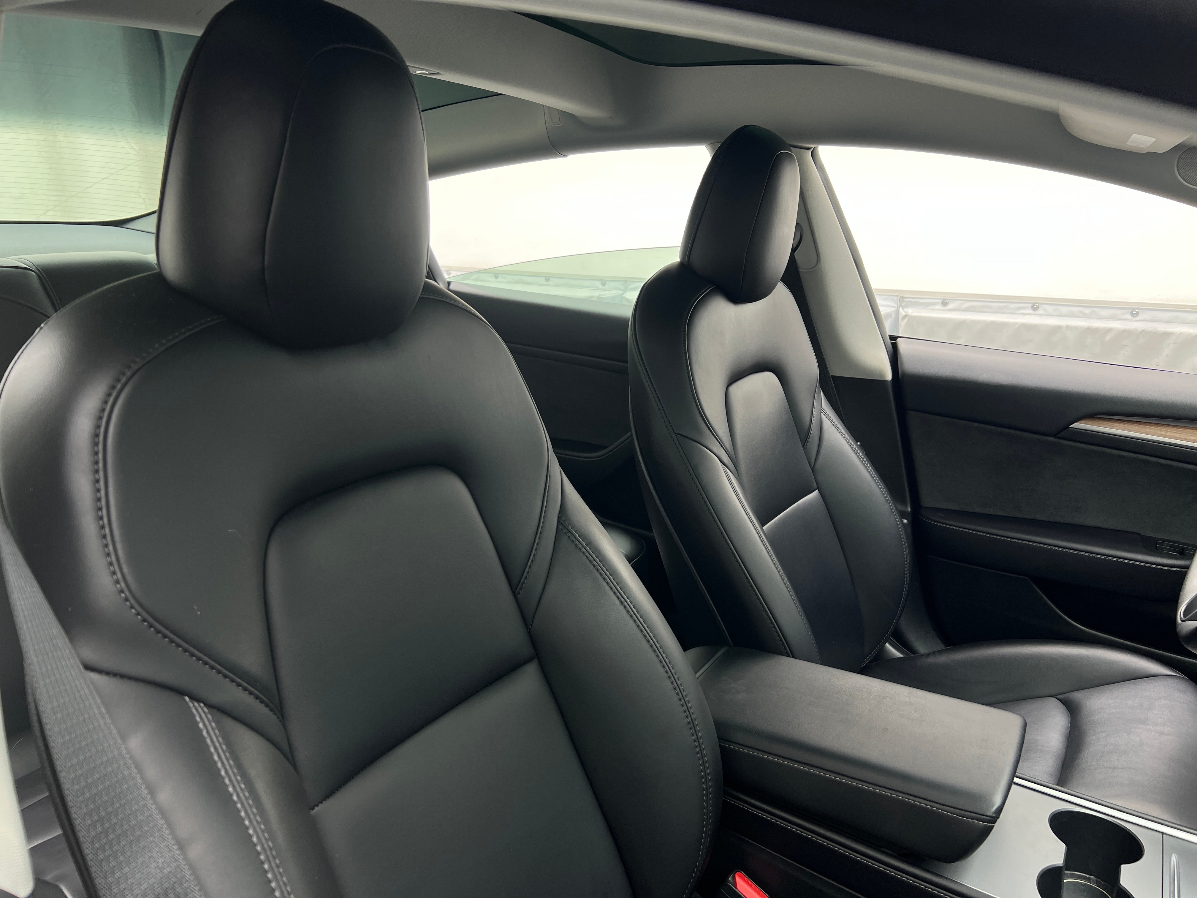 Used 2022 Tesla Model 3 Base with VIN 5YJ3E1EA3NF376304 for sale in Oak Creek, WI