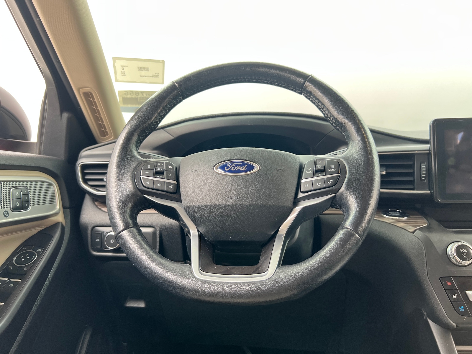 Thumbnail: 2020 Ford Explorer - 4