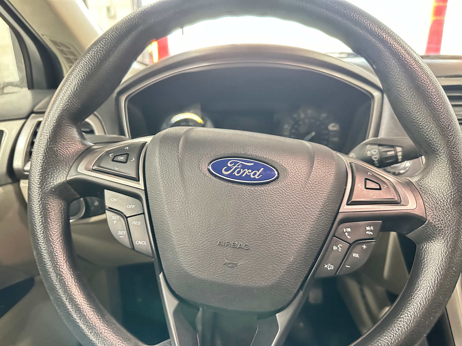 Thumbnail: 2017 Ford Fusion - 5