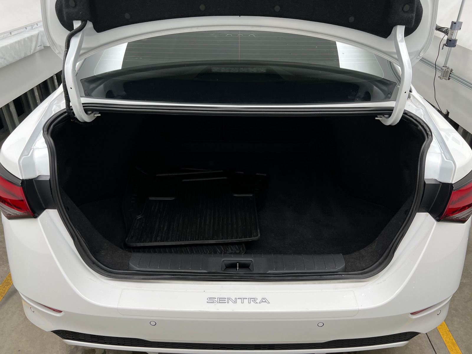 Thumbnail: 2024 Nissan Sentra - 7