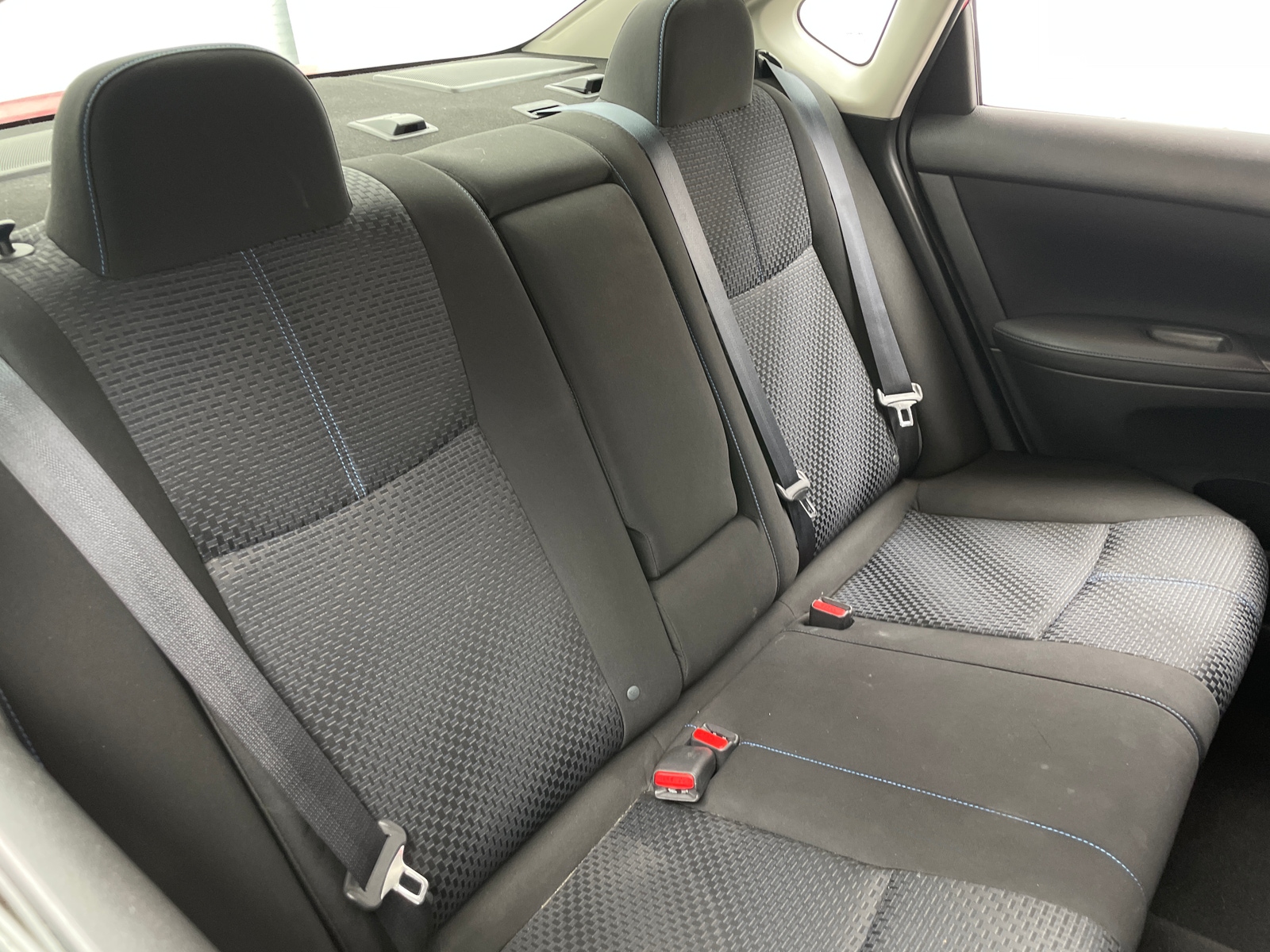 Thumbnail: 2017 Nissan Sentra - 6