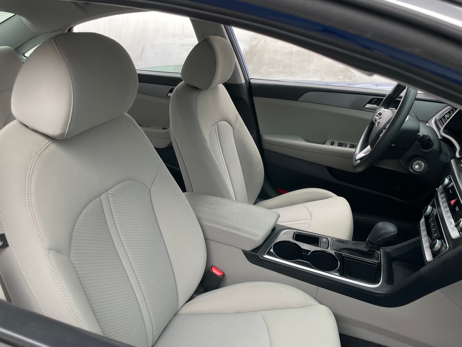 Thumbnail: 2019 Hyundai Sonata - 2