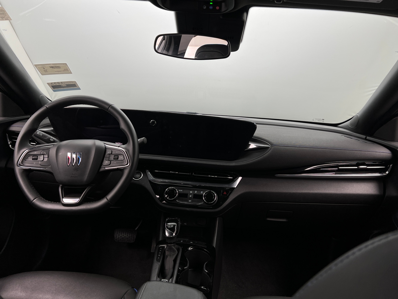 Thumbnail: 2025 Buick Envista - 3