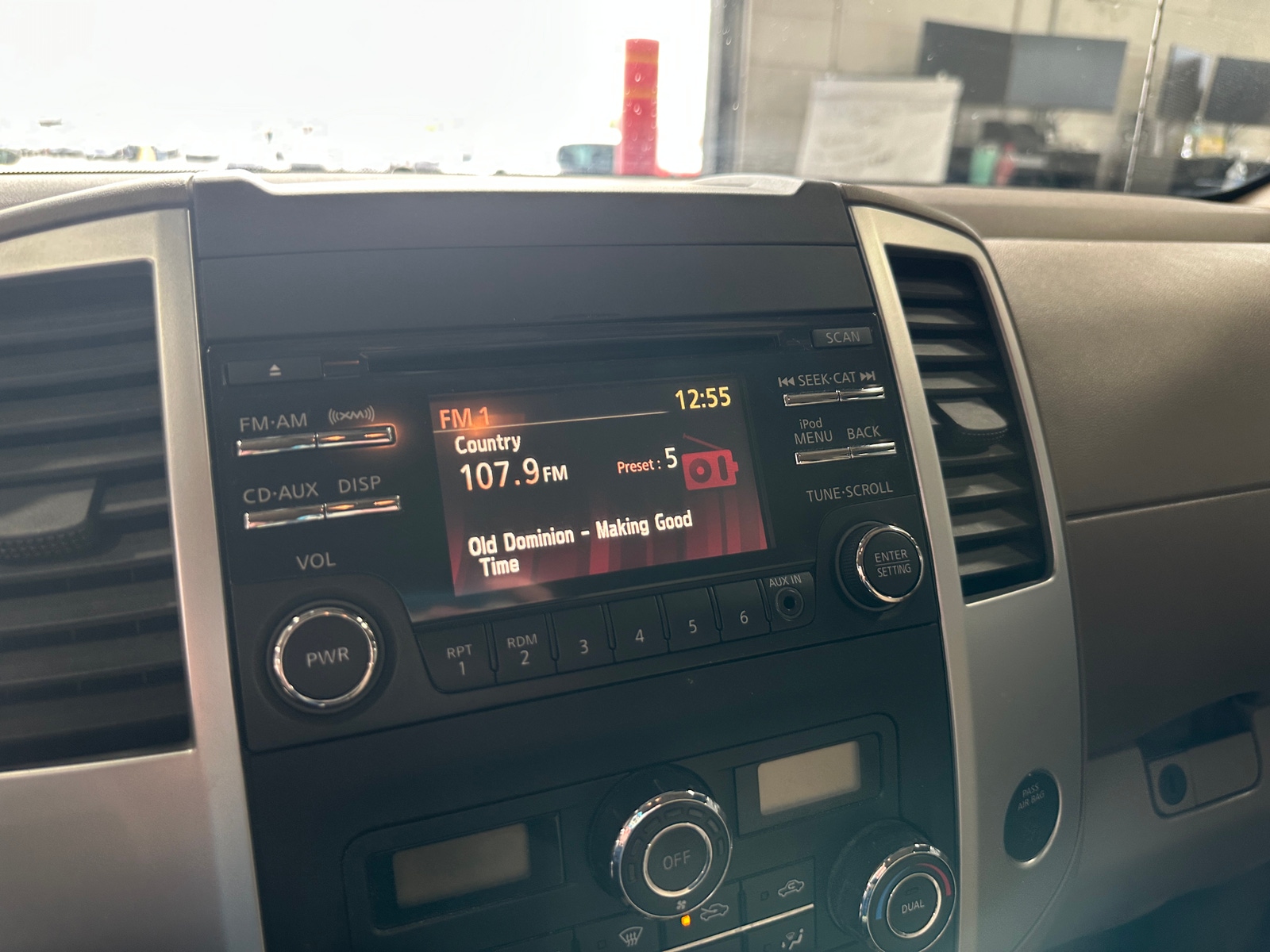 Thumbnail: 2014 Nissan Frontier - 4