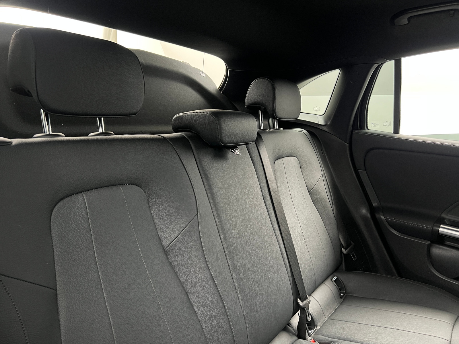 Thumbnail: 2025 Mercedes-Benz GLA - 5