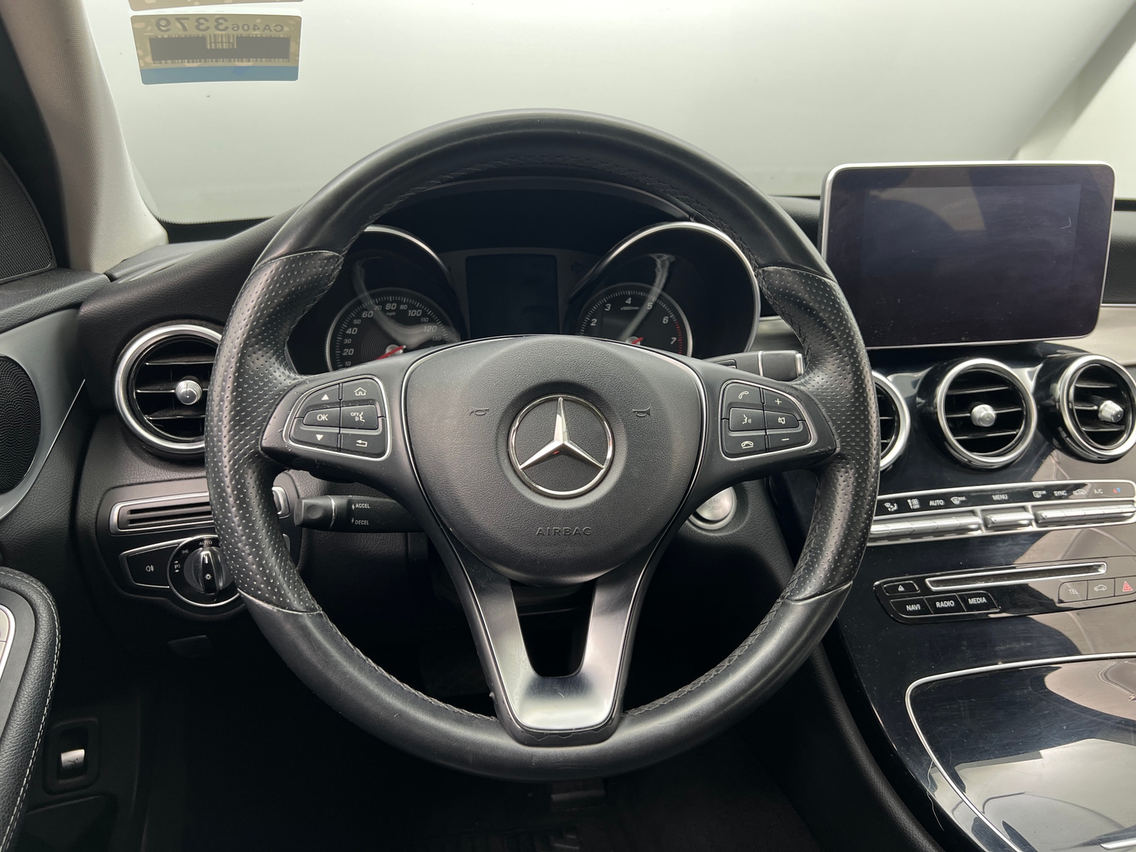 Thumbnail: 2016 Mercedes-Benz C-Class - 4
