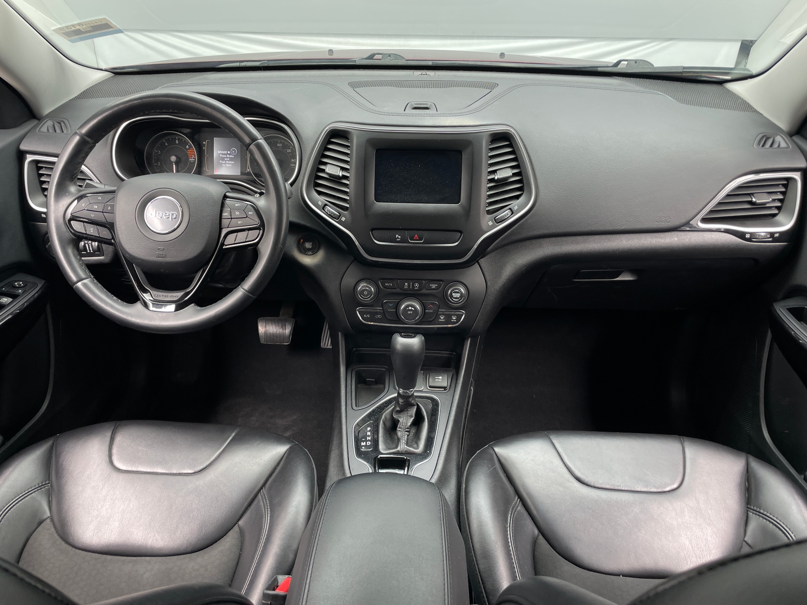 Thumbnail: 2019 Jeep Cherokee - 3