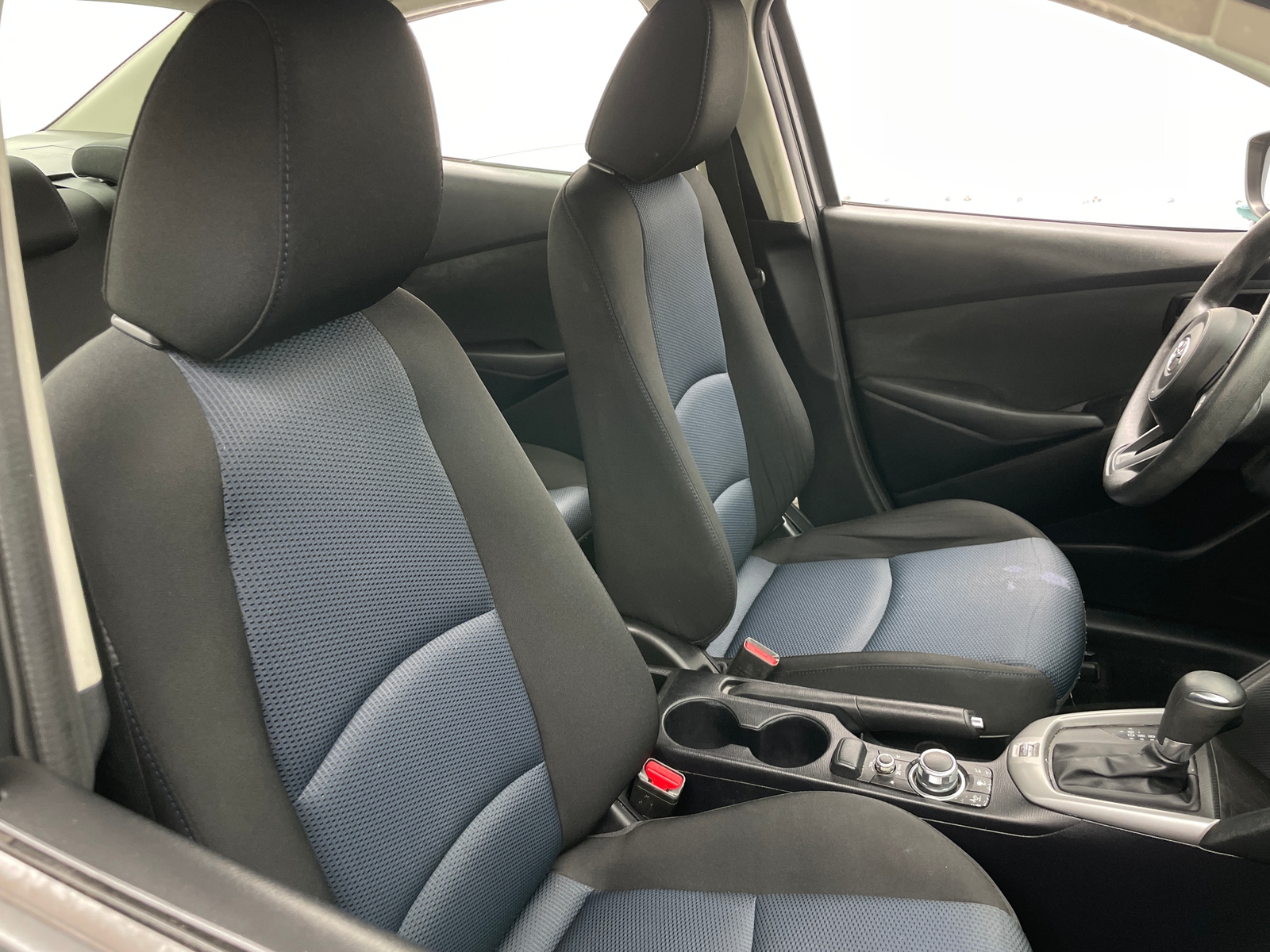 Thumbnail: 2019 Toyota Yaris - 2