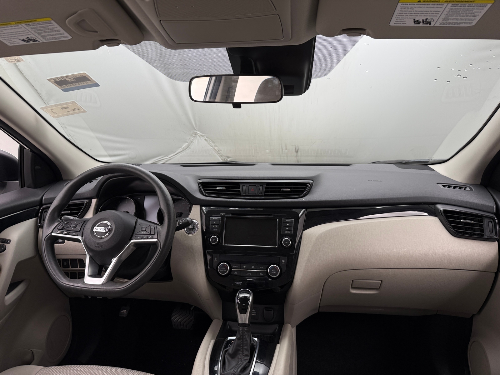 Thumbnail: 2020 Nissan Rogue Sport - 3