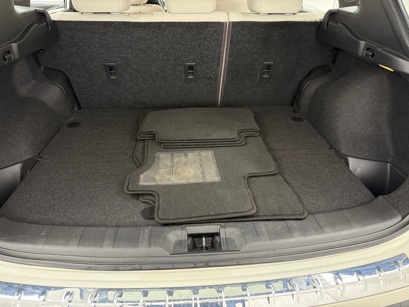 Thumbnail: 2020 Nissan Rogue Sport - 7