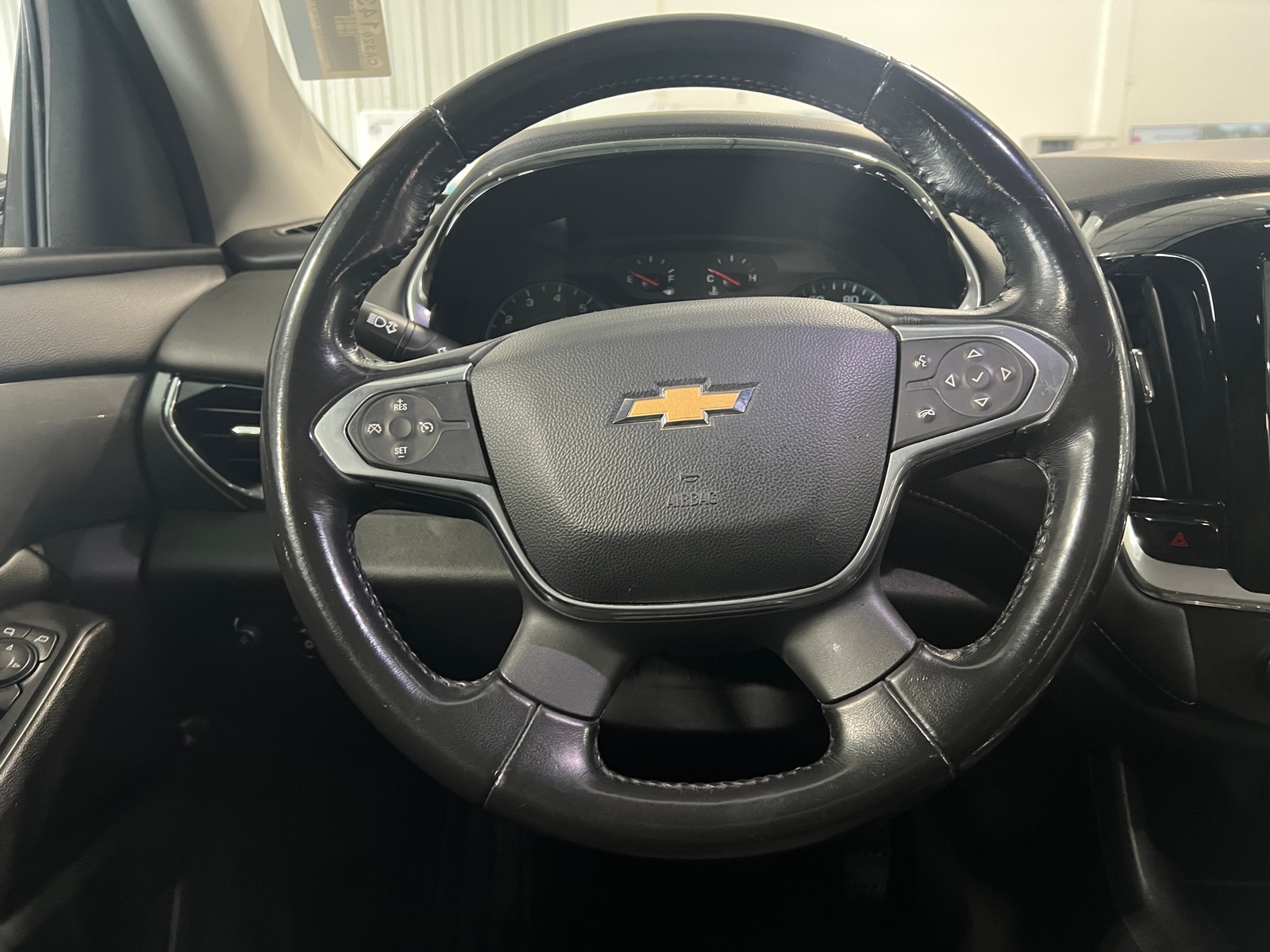 Thumbnail: 2020 Chevrolet Traverse - 5