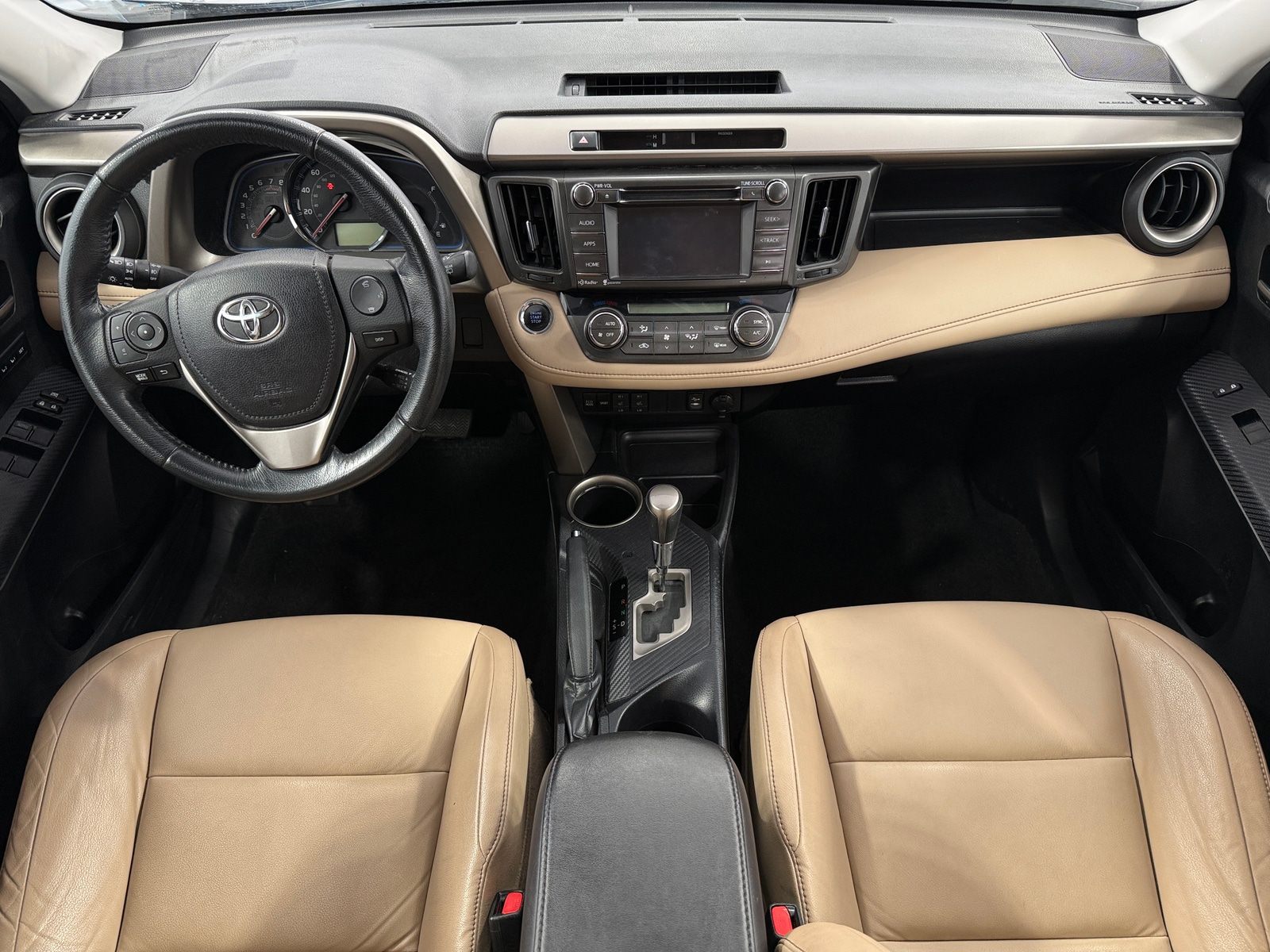 Thumbnail: 2015 Toyota RAV4 - 2