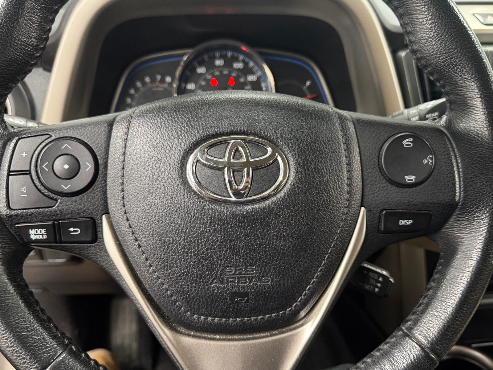 Thumbnail: 2015 Toyota RAV4 - 4
