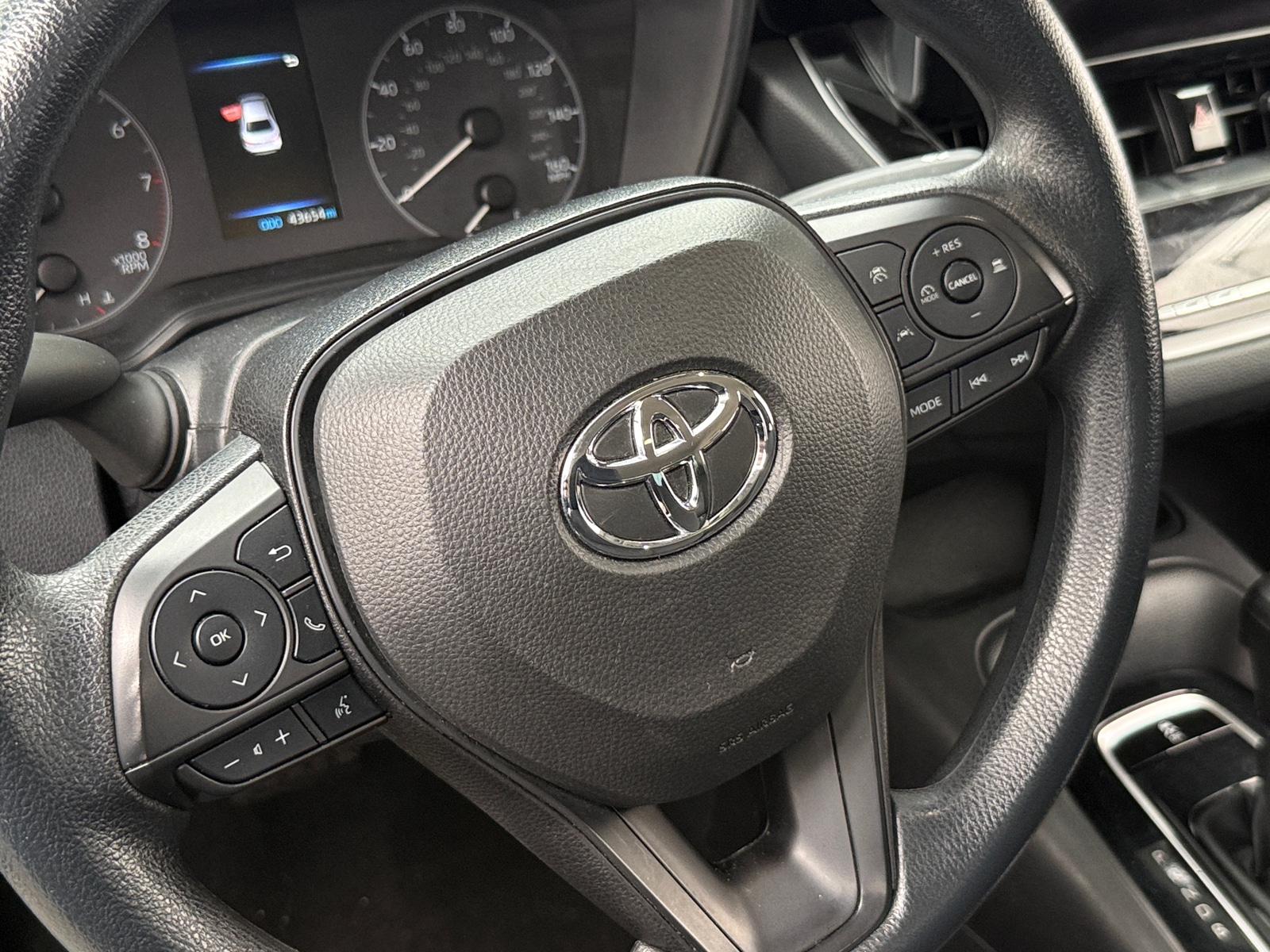 Thumbnail: 2023 Toyota Corolla - 5