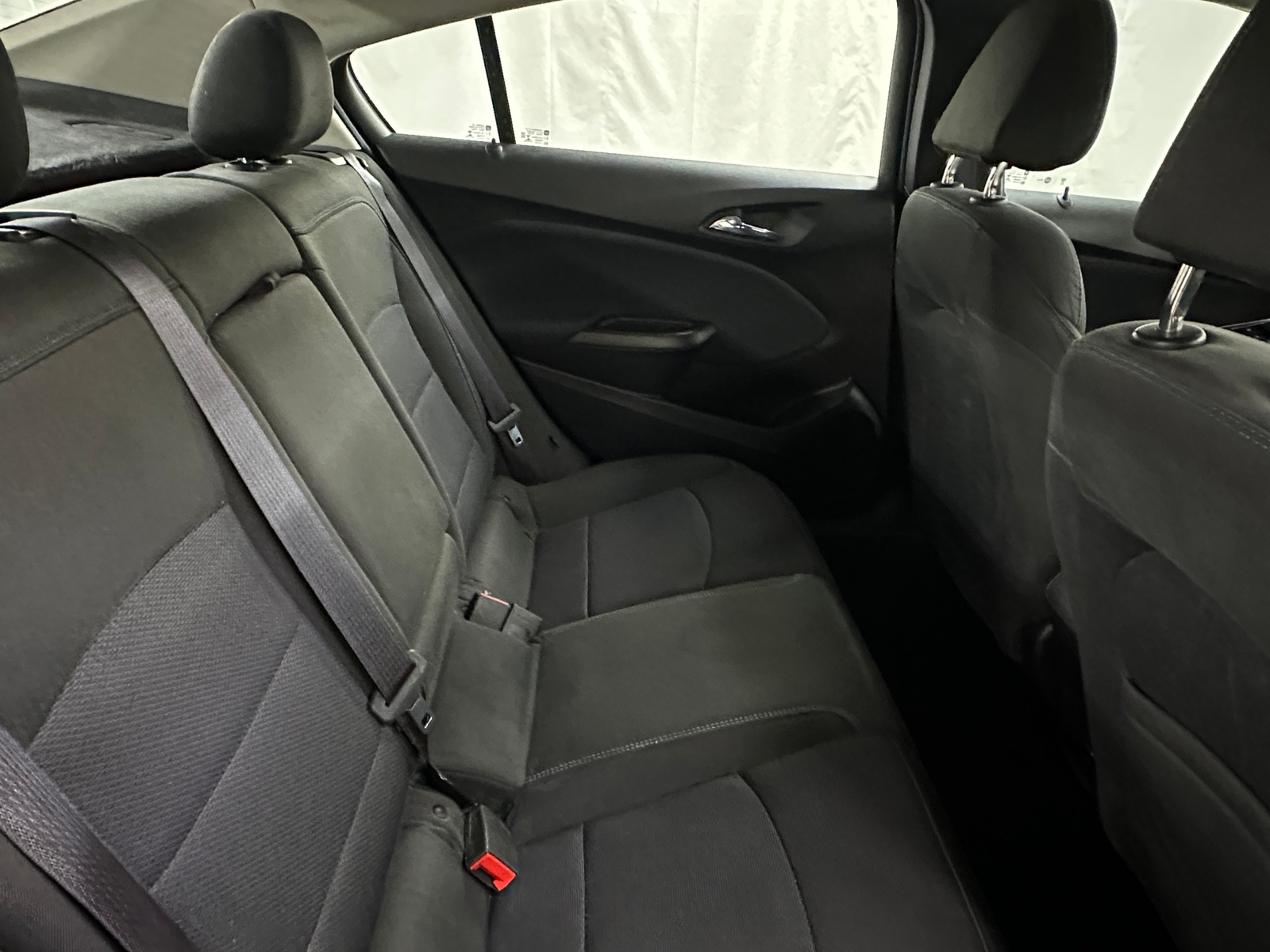 Thumbnail: 2017 Chevrolet Cruze - 6