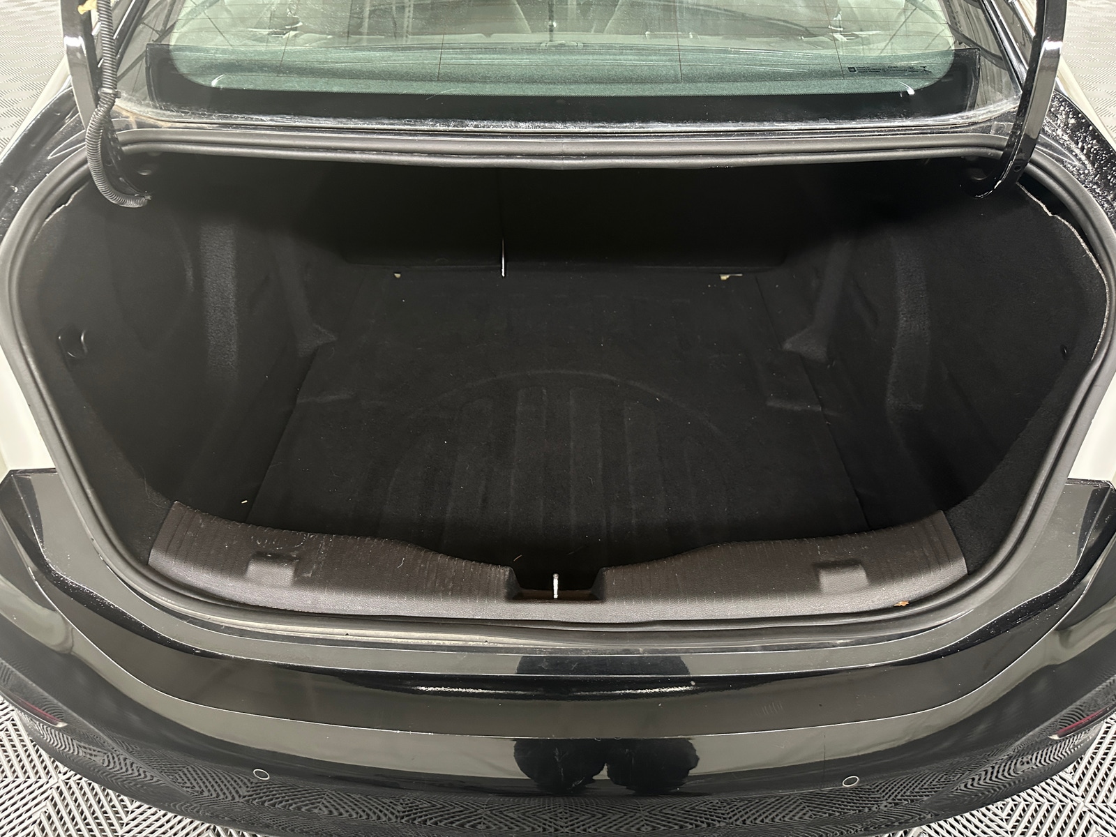 Thumbnail: 2017 Chevrolet Cruze - 7