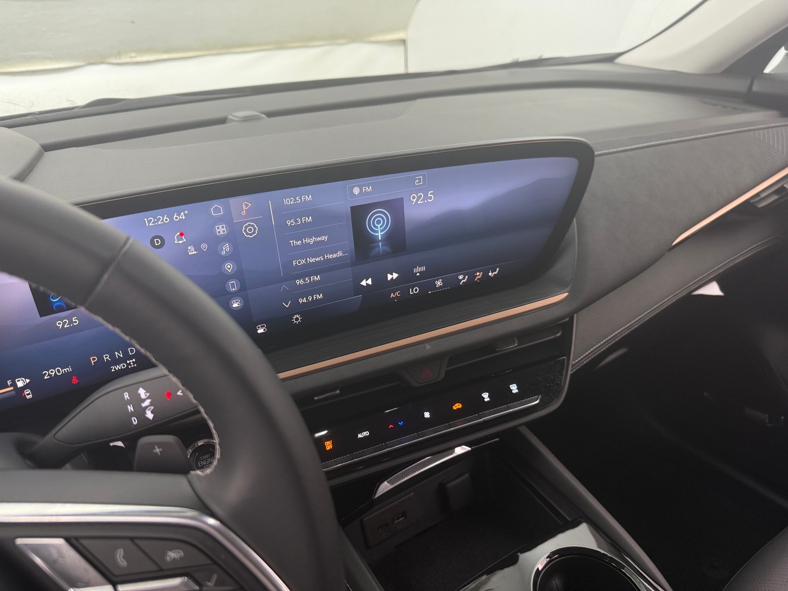 Thumbnail: 2025 Buick Envision - 3