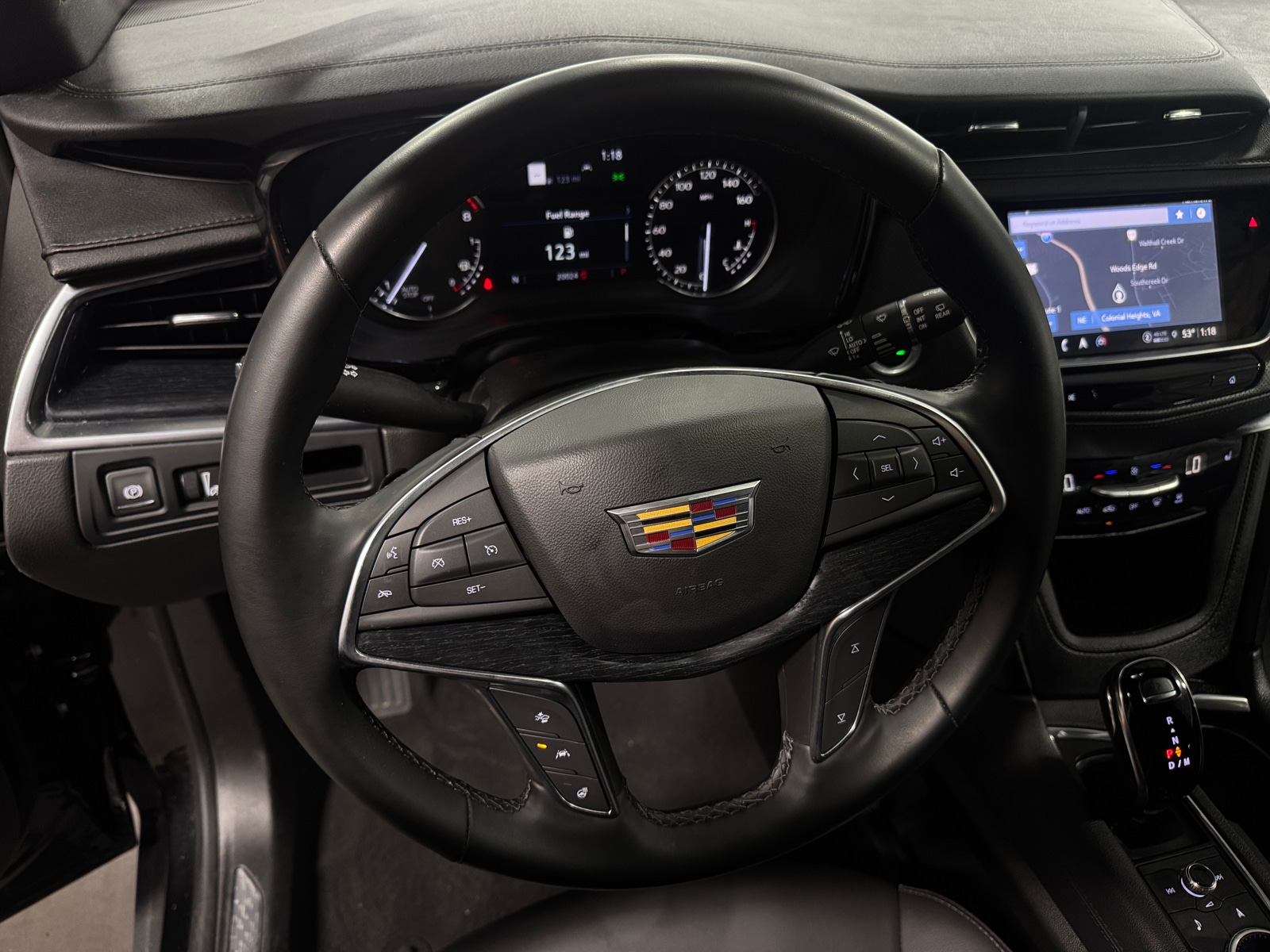 Thumbnail: 2025 Cadillac XT5 - 4