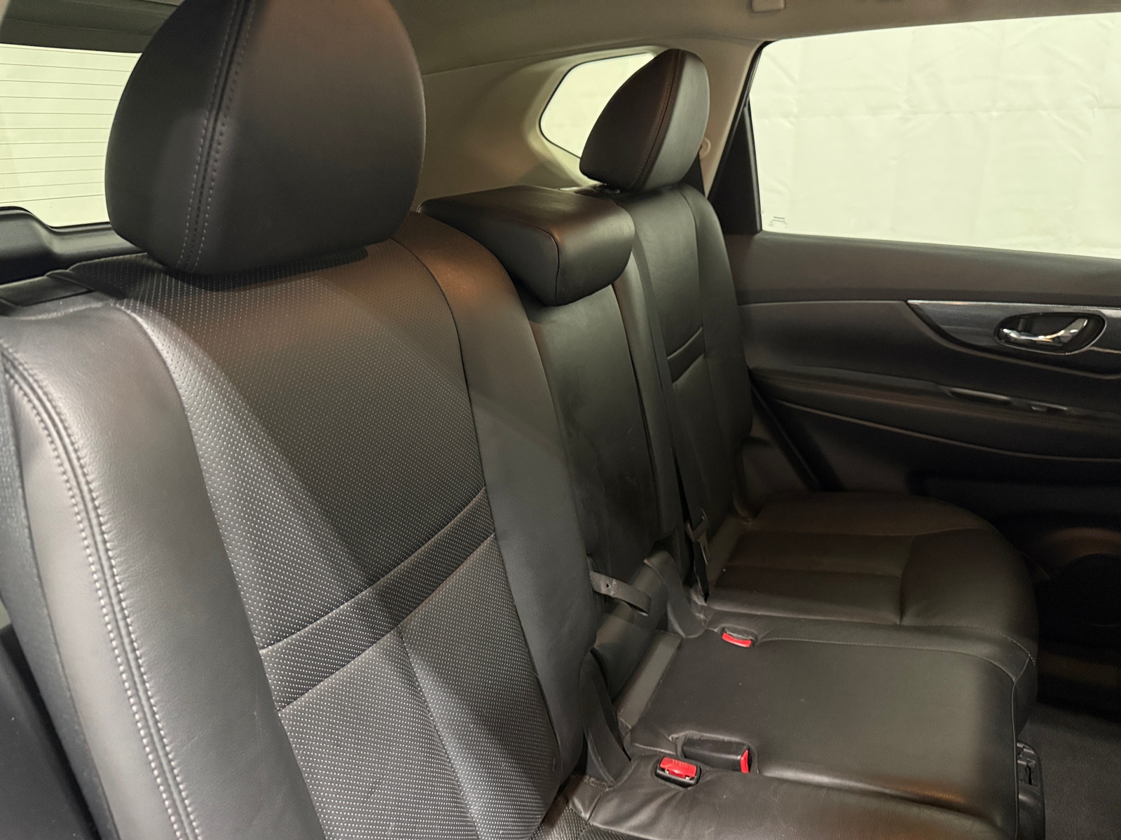 Thumbnail: 2015 Nissan Rogue - 5