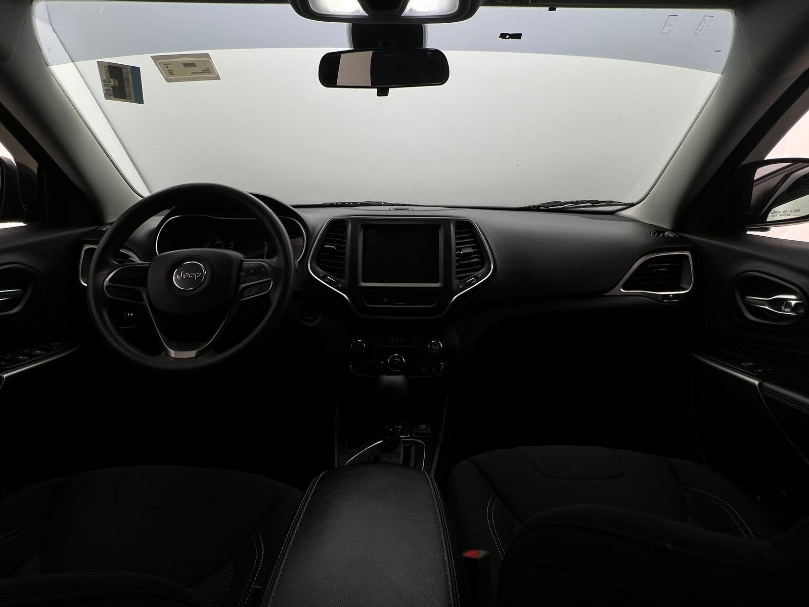 Thumbnail: 2020 Jeep Cherokee - 3