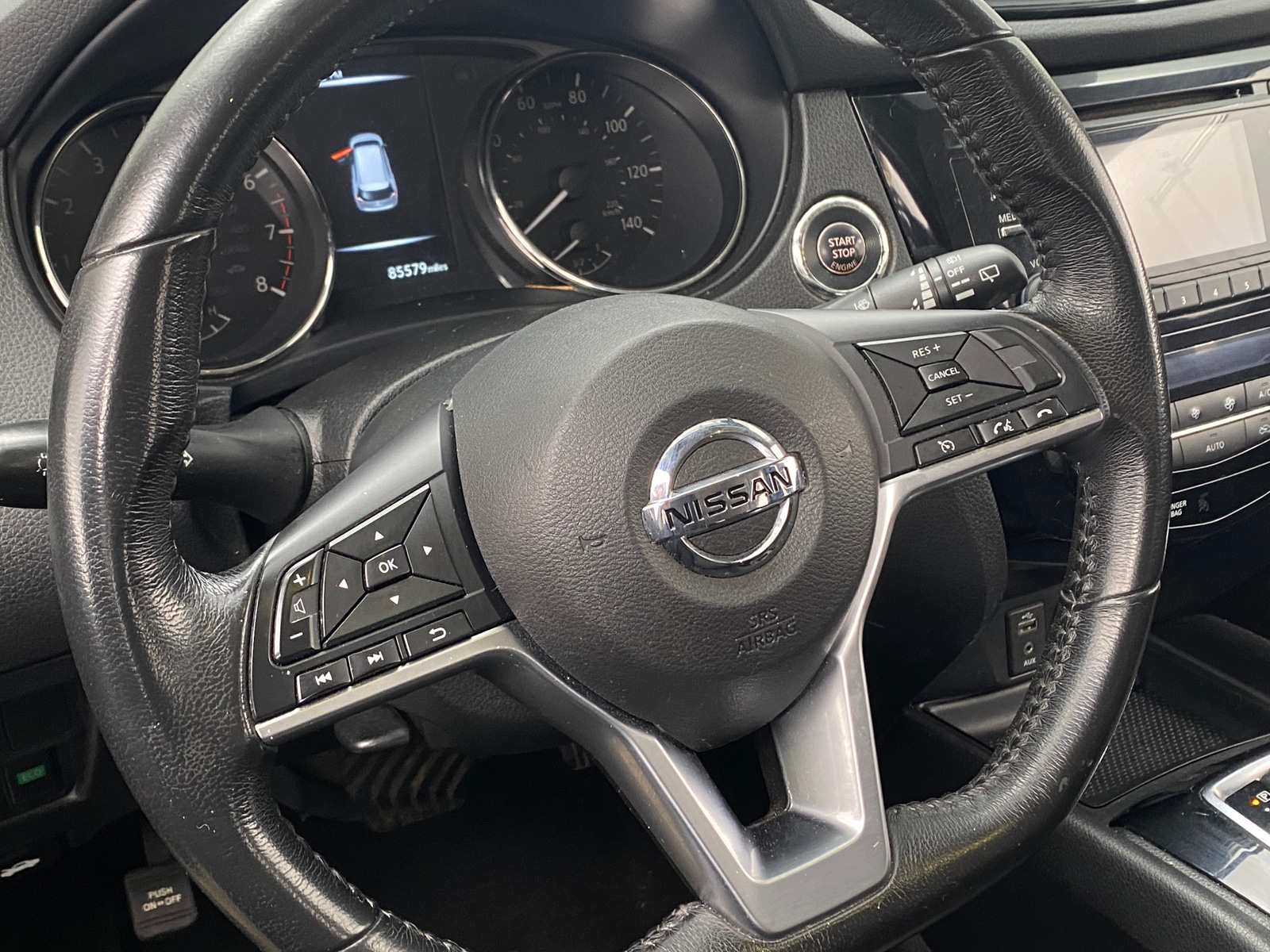 Thumbnail: 2017 Nissan Rogue - 5