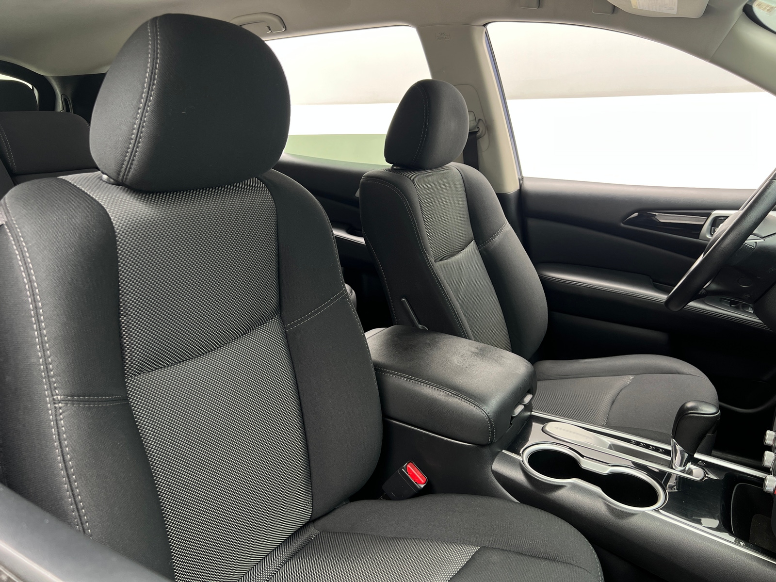 Thumbnail: 2020 Nissan Pathfinder - 2