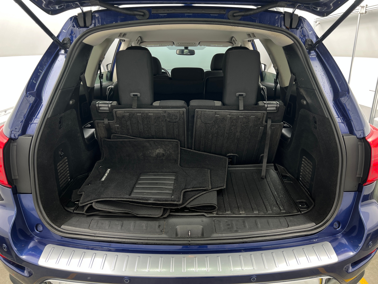 Thumbnail: 2020 Nissan Pathfinder - 7