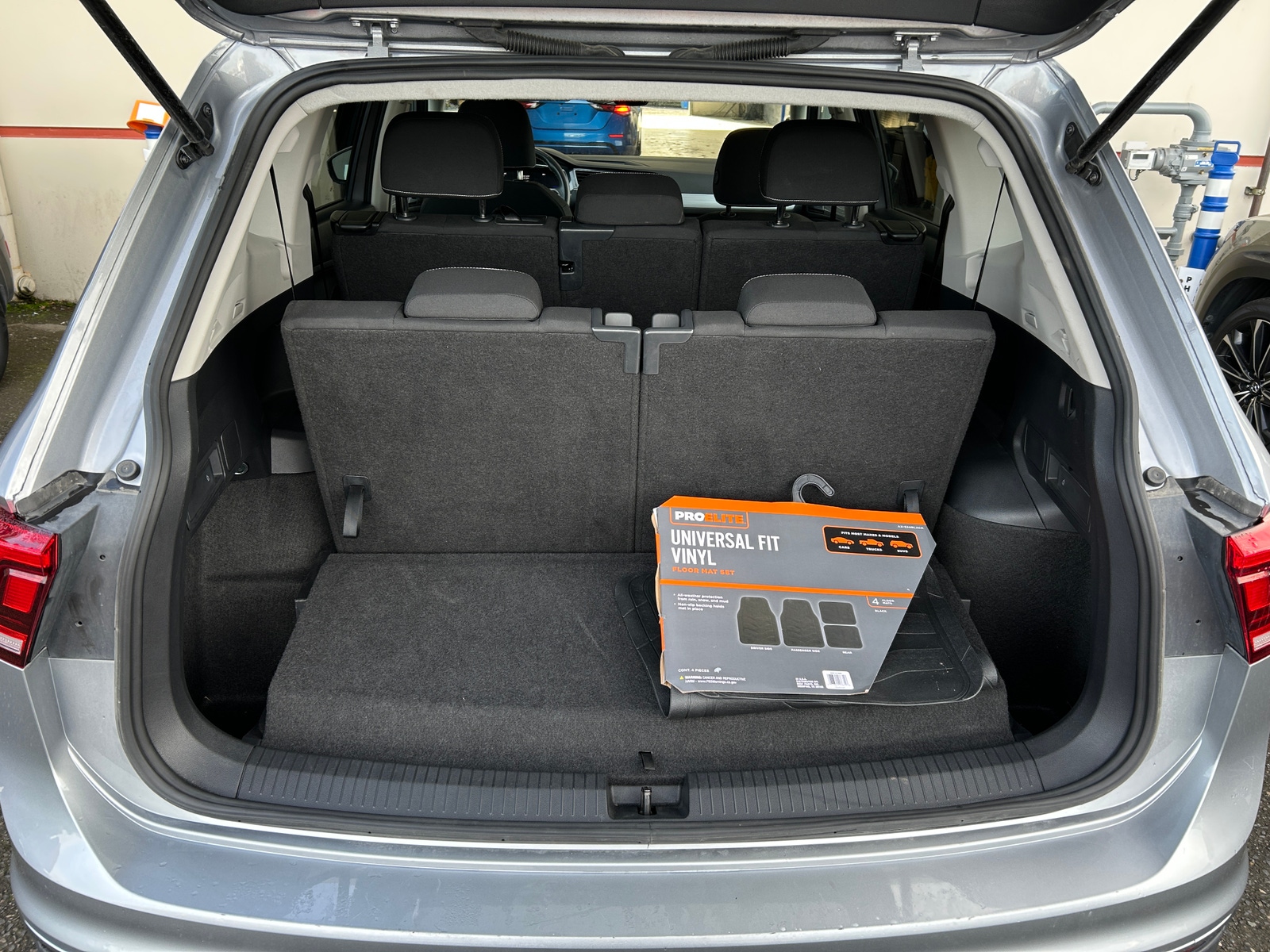 Thumbnail: 2024 Volkswagen Tiguan - 7