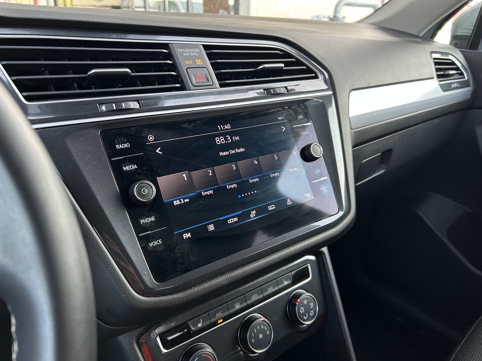 Thumbnail: 2024 Volkswagen Tiguan - 4