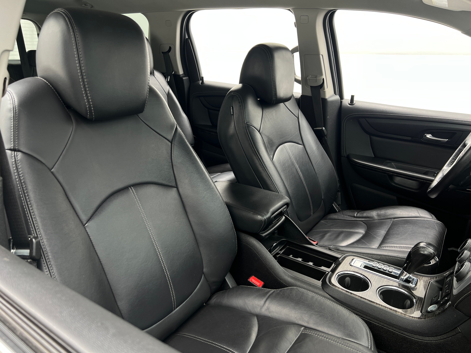 Thumbnail: 2017 GMC Acadia - 2