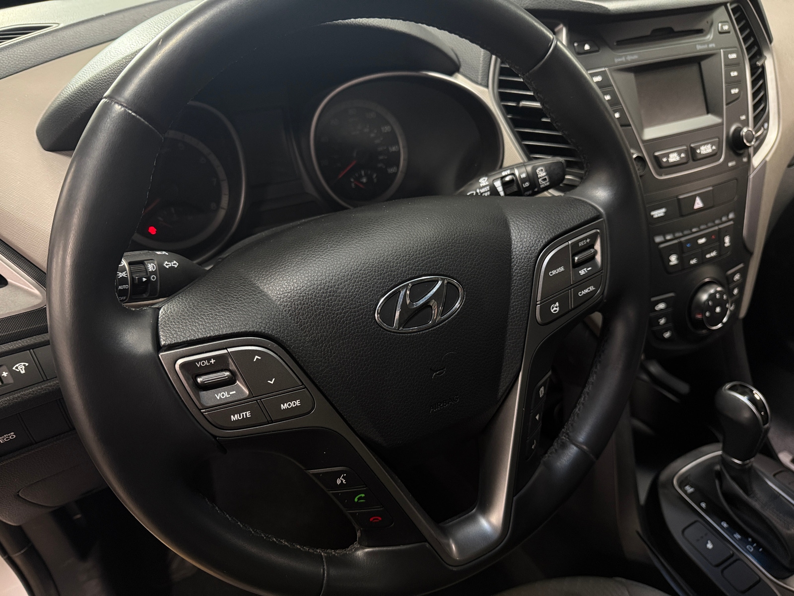 Thumbnail: 2014 Hyundai Santa Fe - 5