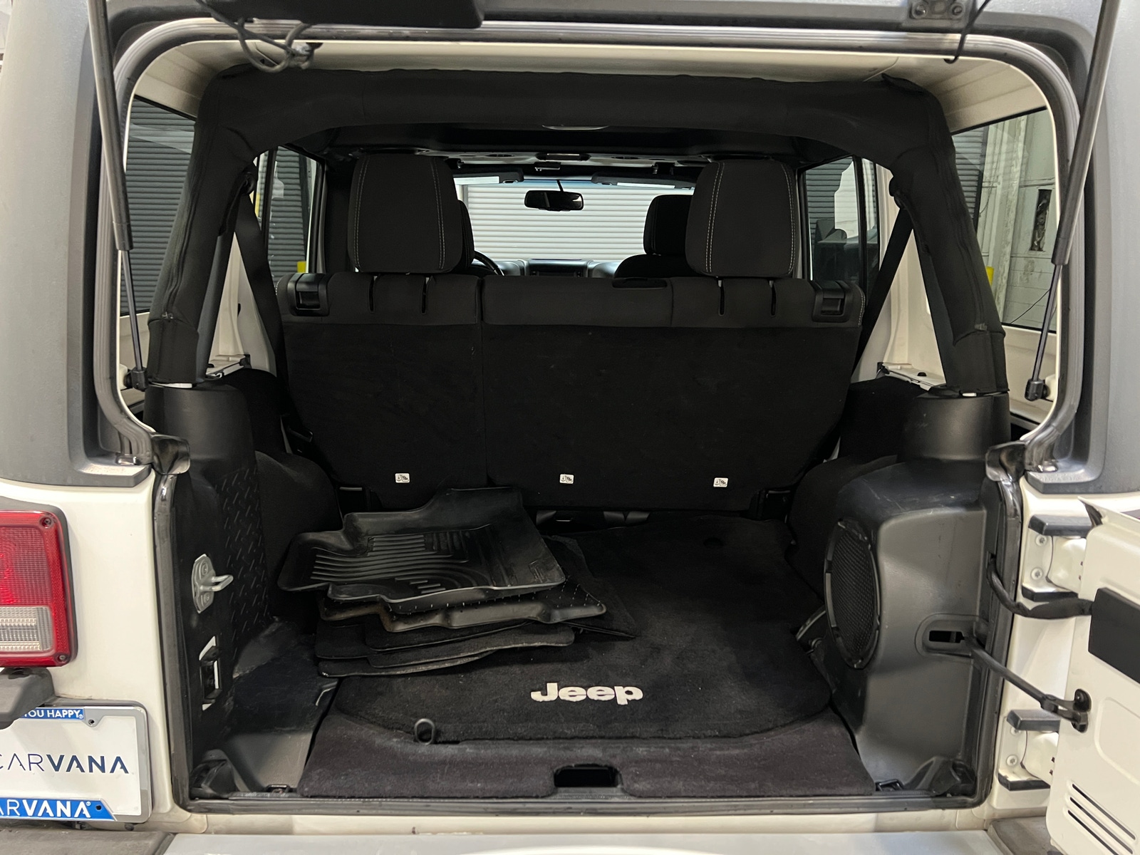 Thumbnail: 2014 Jeep Wrangler - 7