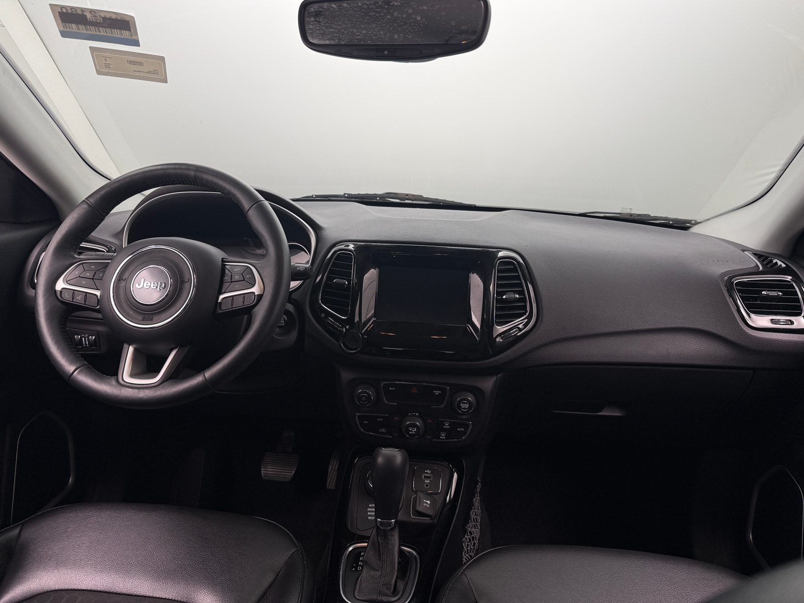 Thumbnail: 2018 Jeep Compass - 3