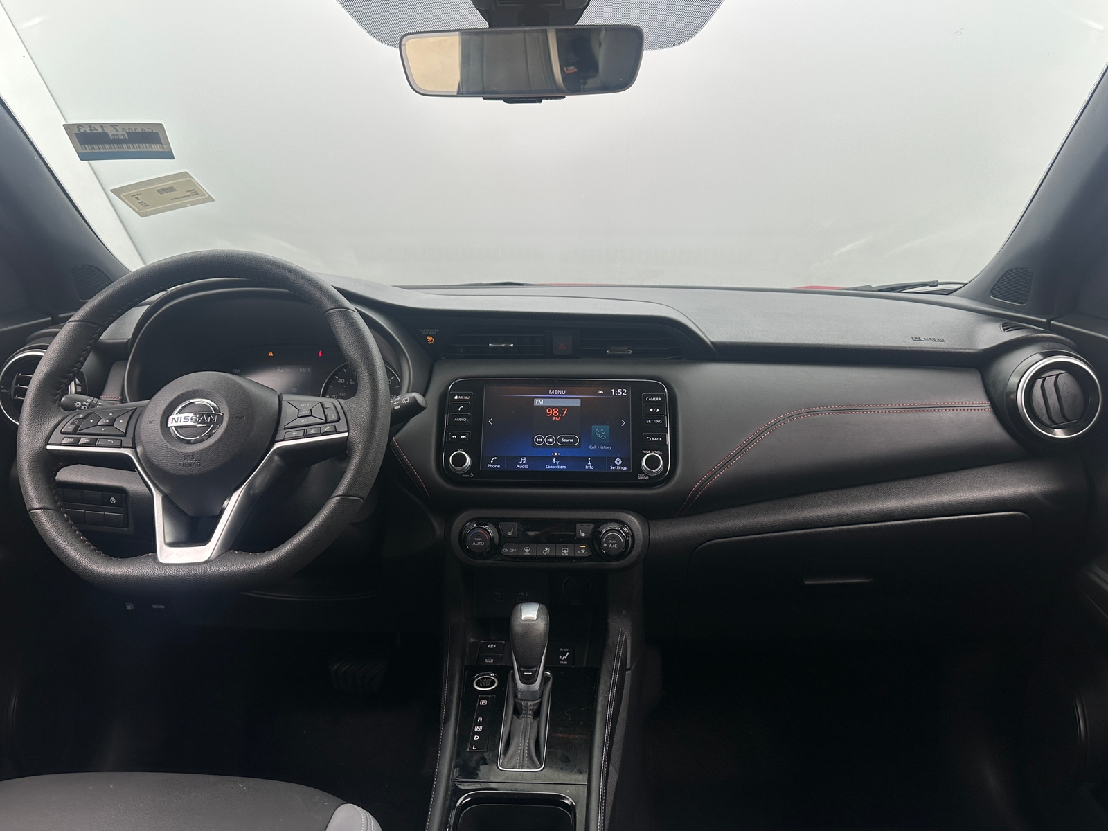 Thumbnail: 2021 Nissan Kicks - 3