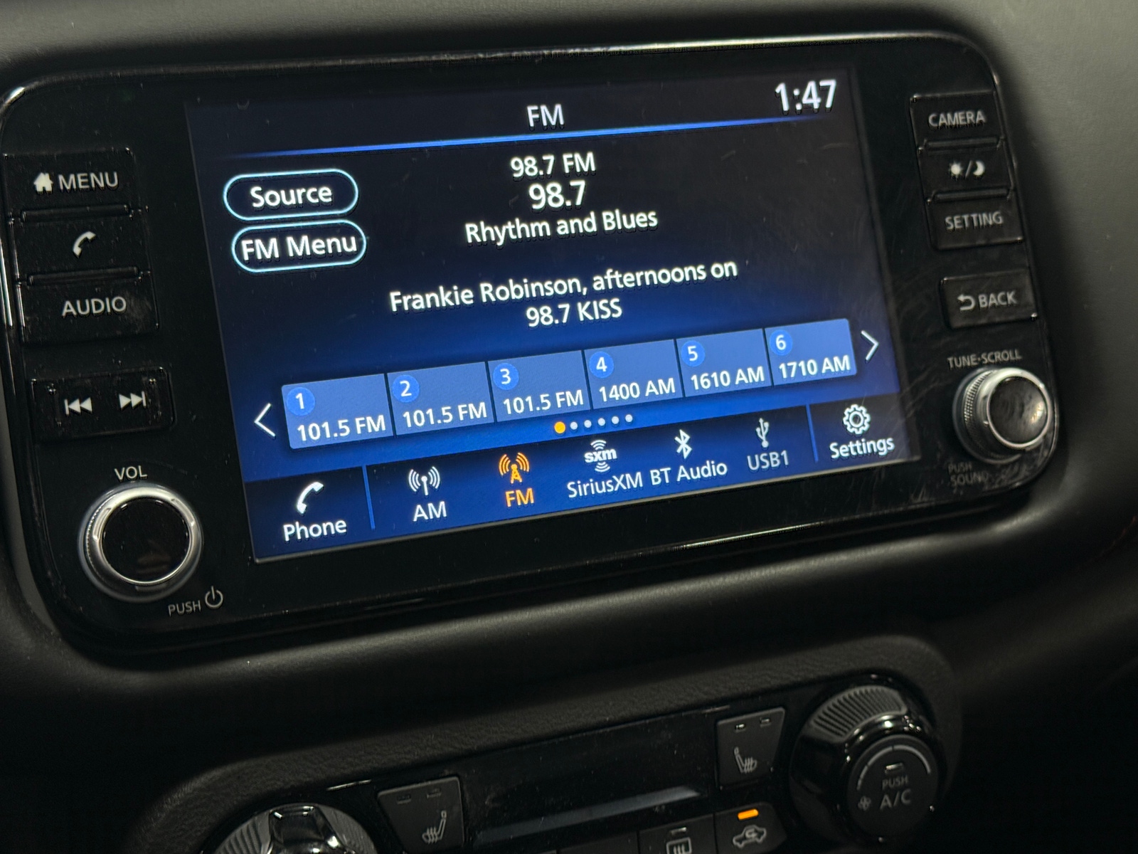 Thumbnail: 2021 Nissan Kicks - 4