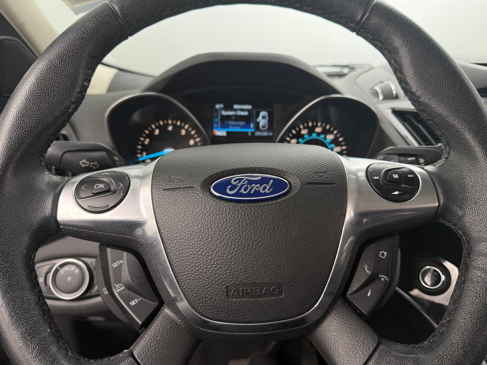 Thumbnail: 2014 Ford Escape - 4