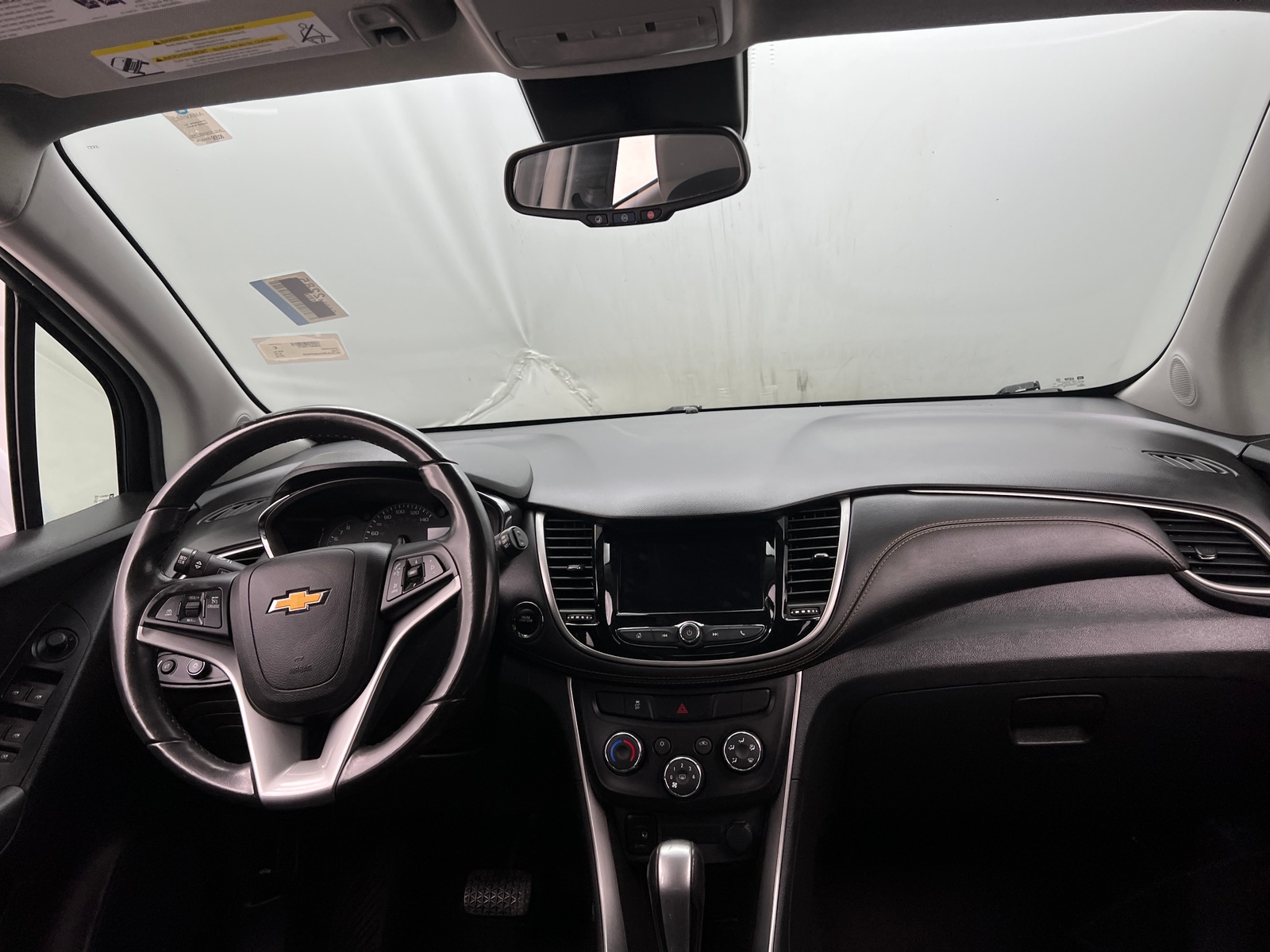 Thumbnail: 2019 Chevrolet Trax - 3