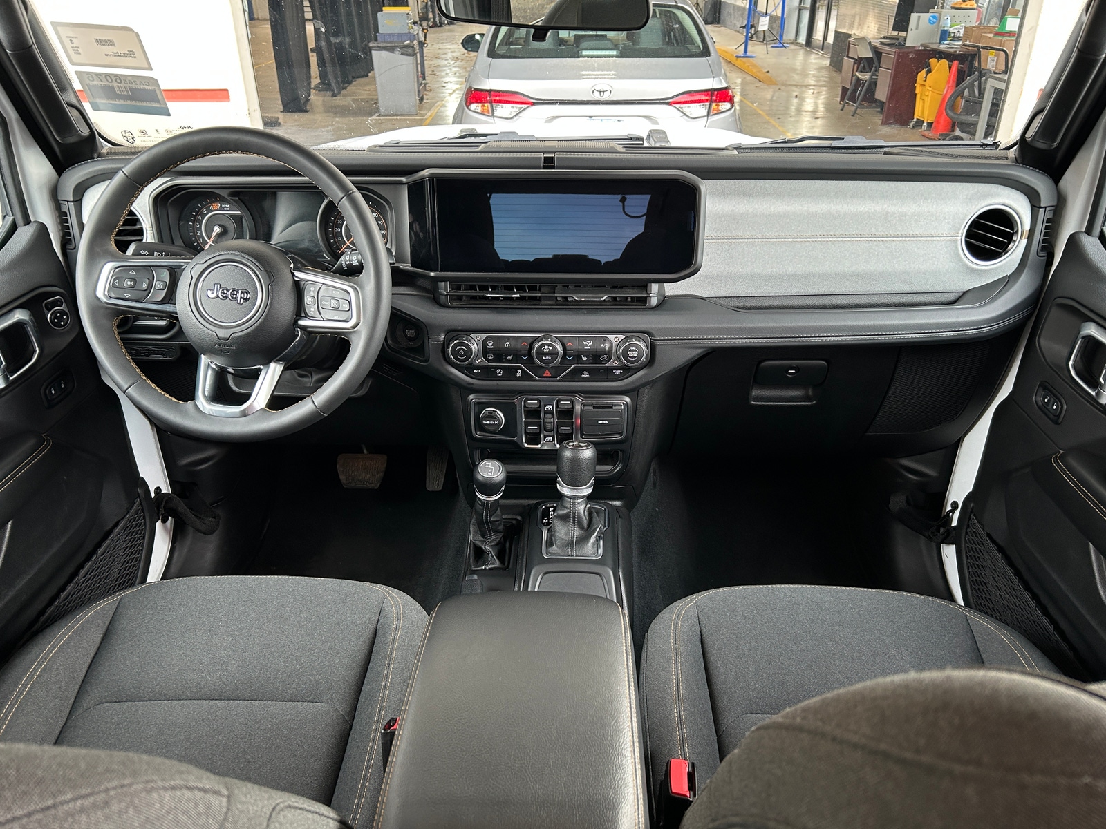 Thumbnail: 2024 Jeep Wrangler - 3