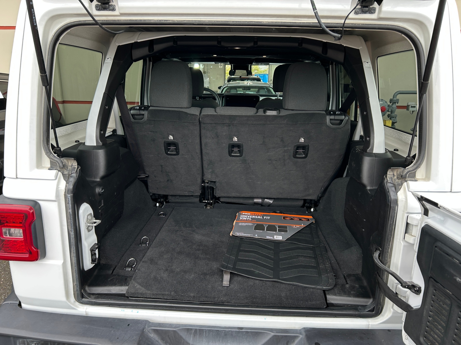 Thumbnail: 2024 Jeep Wrangler - 7