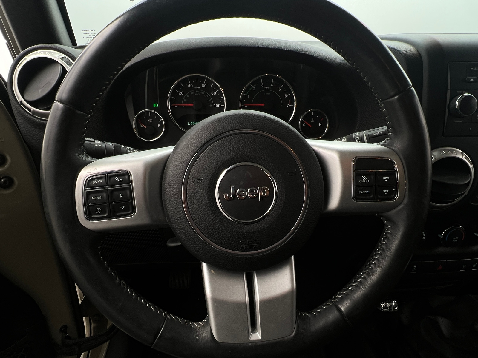 Thumbnail: 2017 Jeep Wrangler - 4