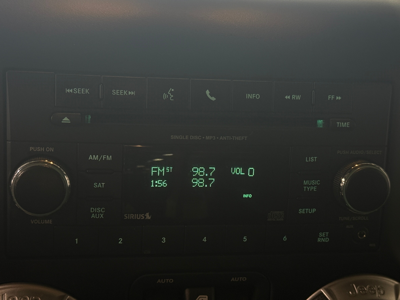 Thumbnail: 2017 Jeep Wrangler - 3