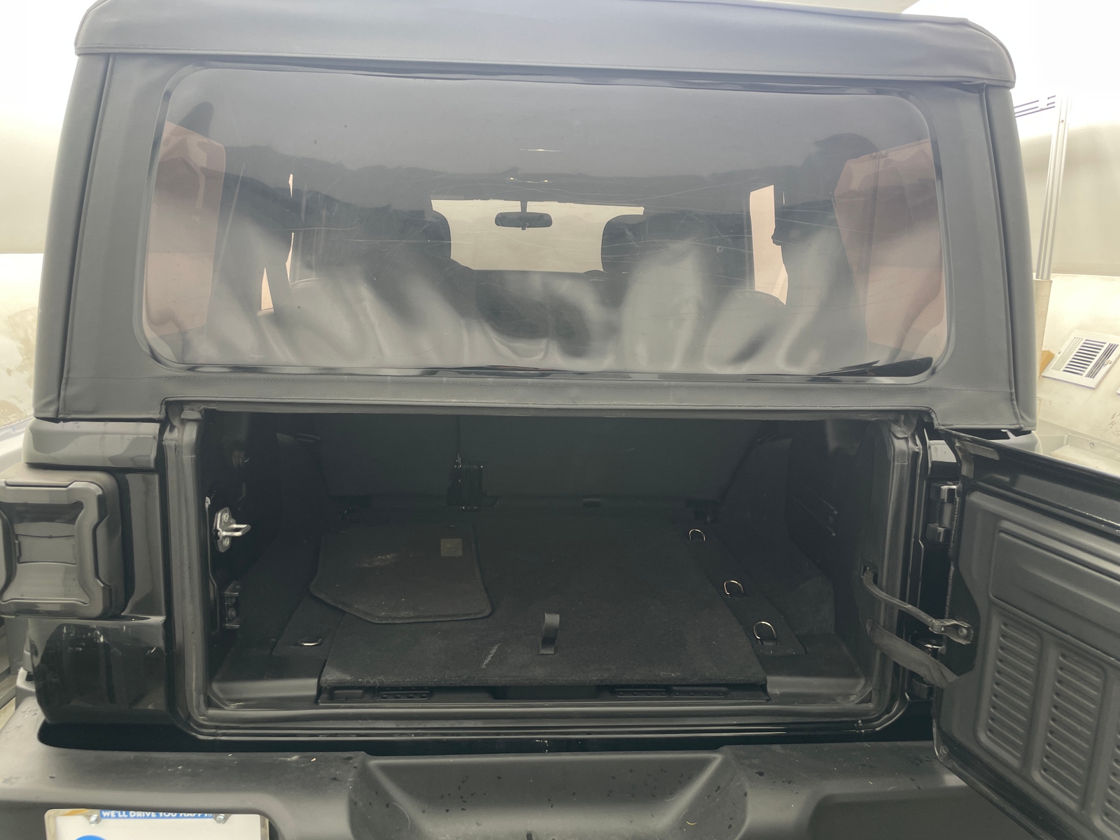 Thumbnail: 2023 Jeep Wrangler - 7