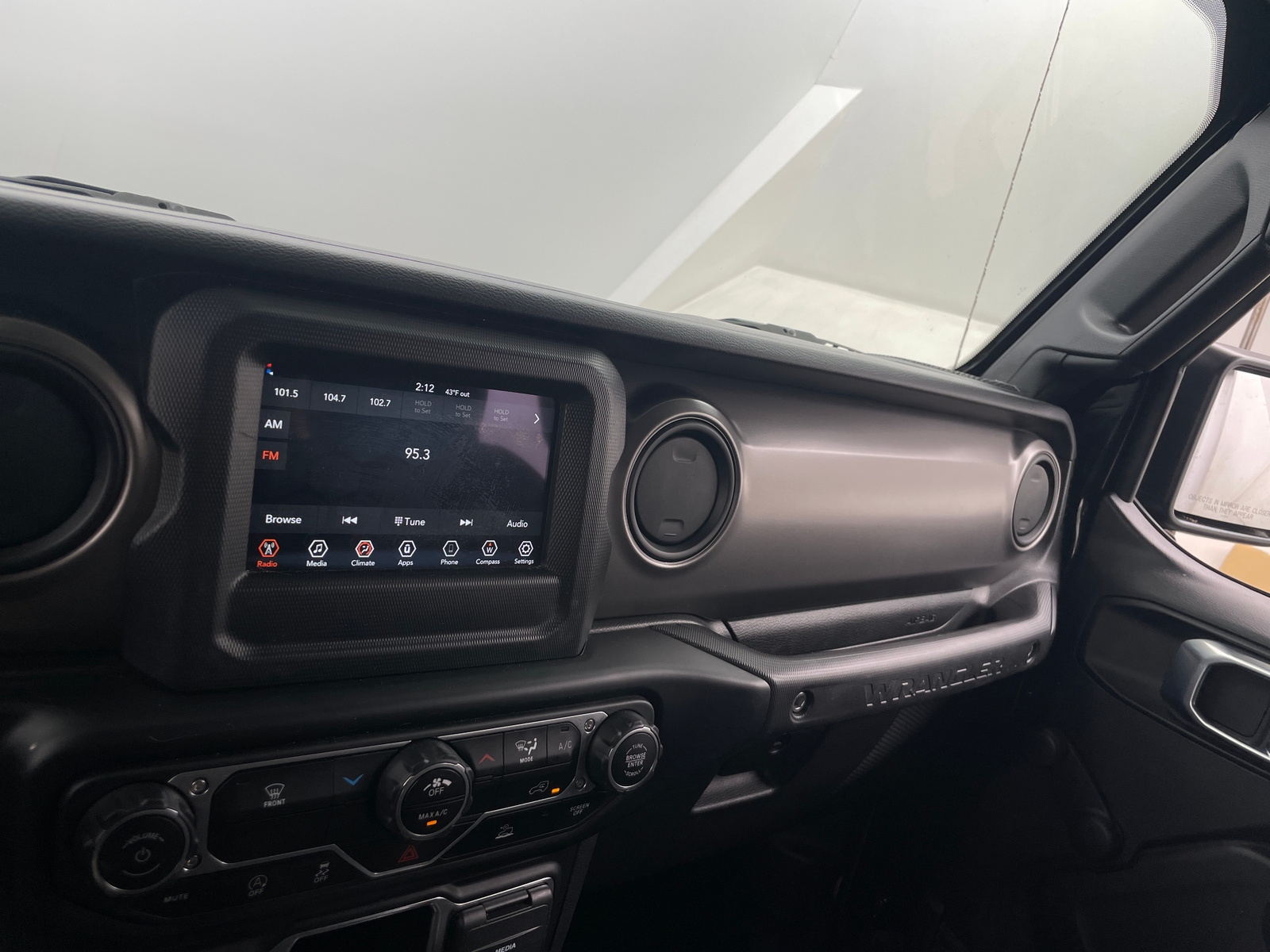 Thumbnail: 2023 Jeep Wrangler - 4