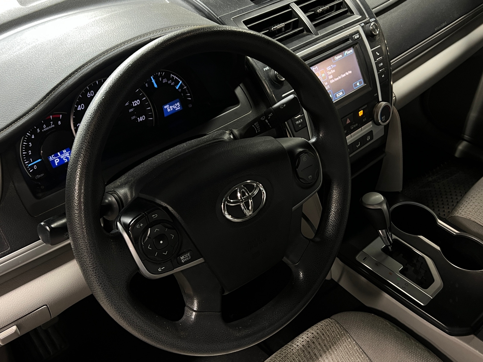 Thumbnail: 2014 Toyota Camry - 5