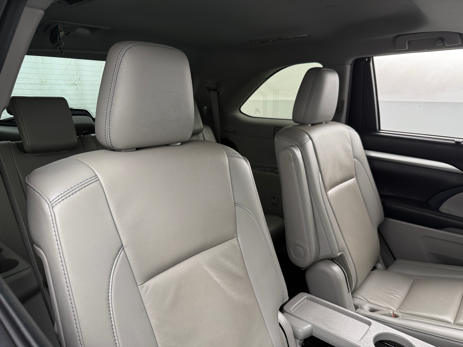 Thumbnail: 2019 Toyota Highlander - 5