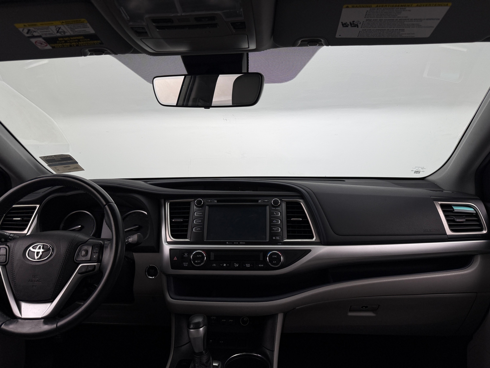 Thumbnail: 2019 Toyota Highlander - 2