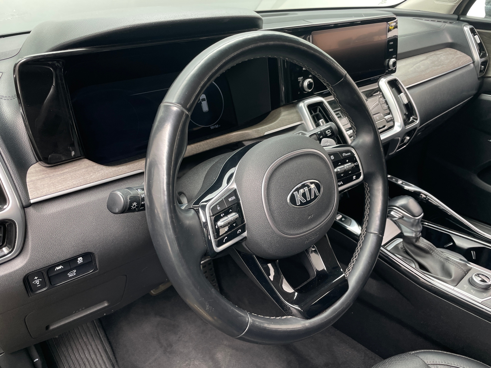 Thumbnail: 2021 Kia Sorento - 4