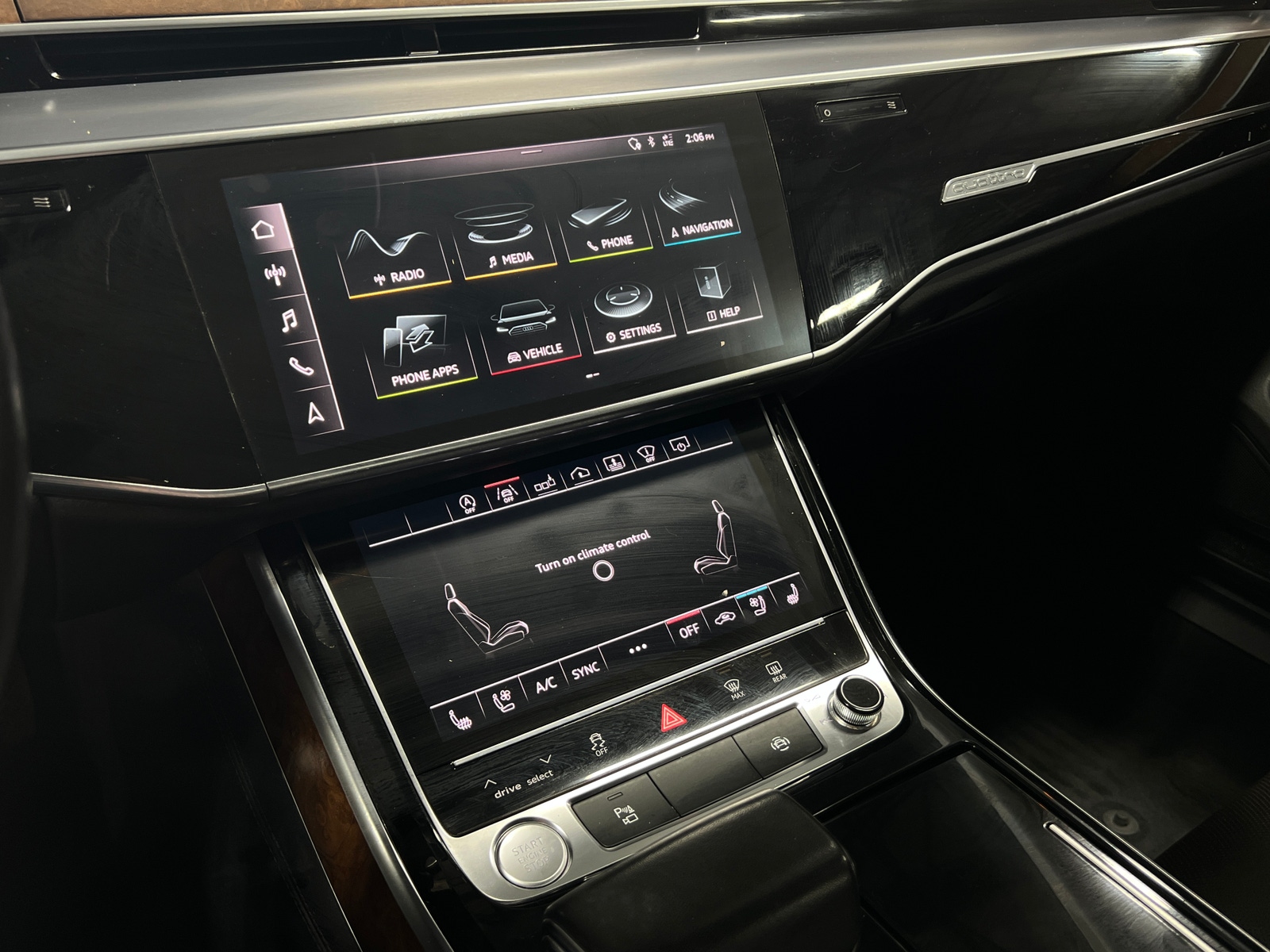 Thumbnail: 2019 Audi A8 - 3