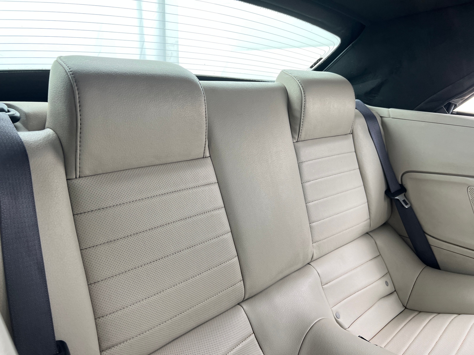 Thumbnail: 2010 Ford Mustang - 5