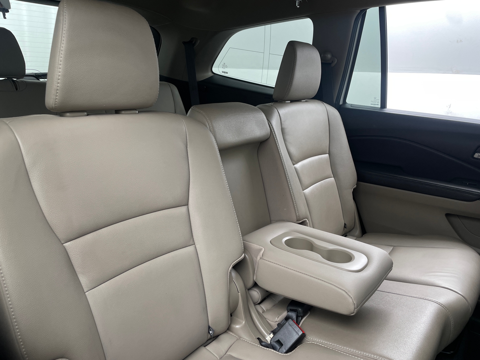 Thumbnail: 2017 Honda Pilot - 5